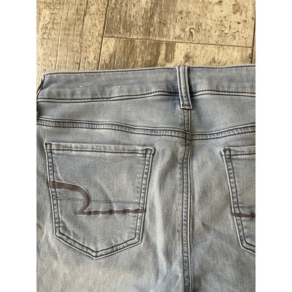 American Eagle Women's Skinny Jeans Light Wash Stretch Denim Size 10 - Picture 9 of 9